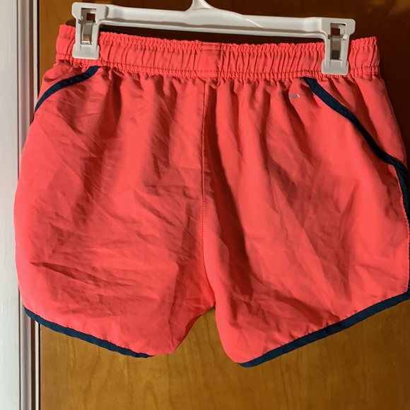 Pink Reebok shorts - Picture 2 of 4